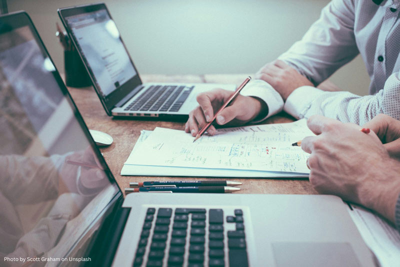 background screening, employer tips, screening practices, thorough employee checks, hiring guidelines